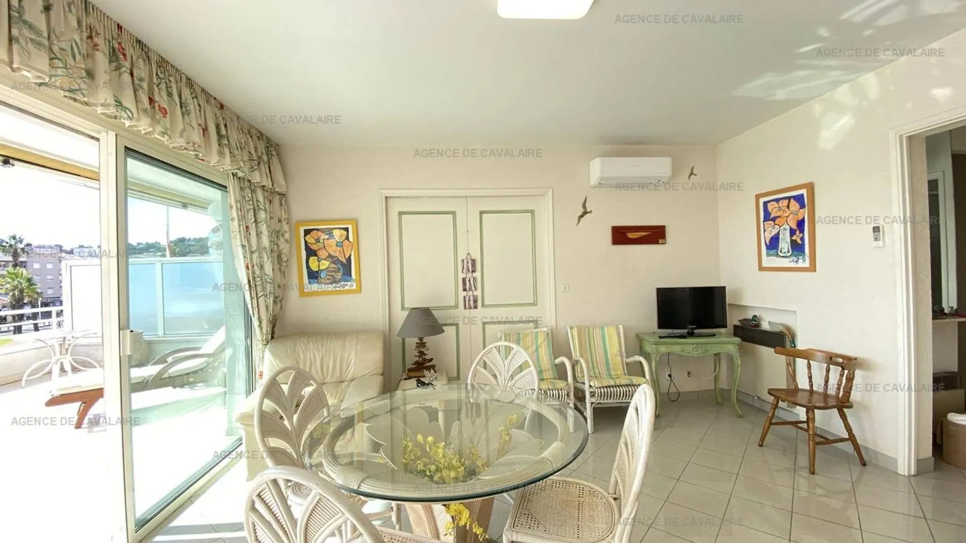Apartment Appartement Climatise Face Mer, Avec Piscine Et Parking, Cavalaire-Sur-Mer - Fr-1-100-320 France
