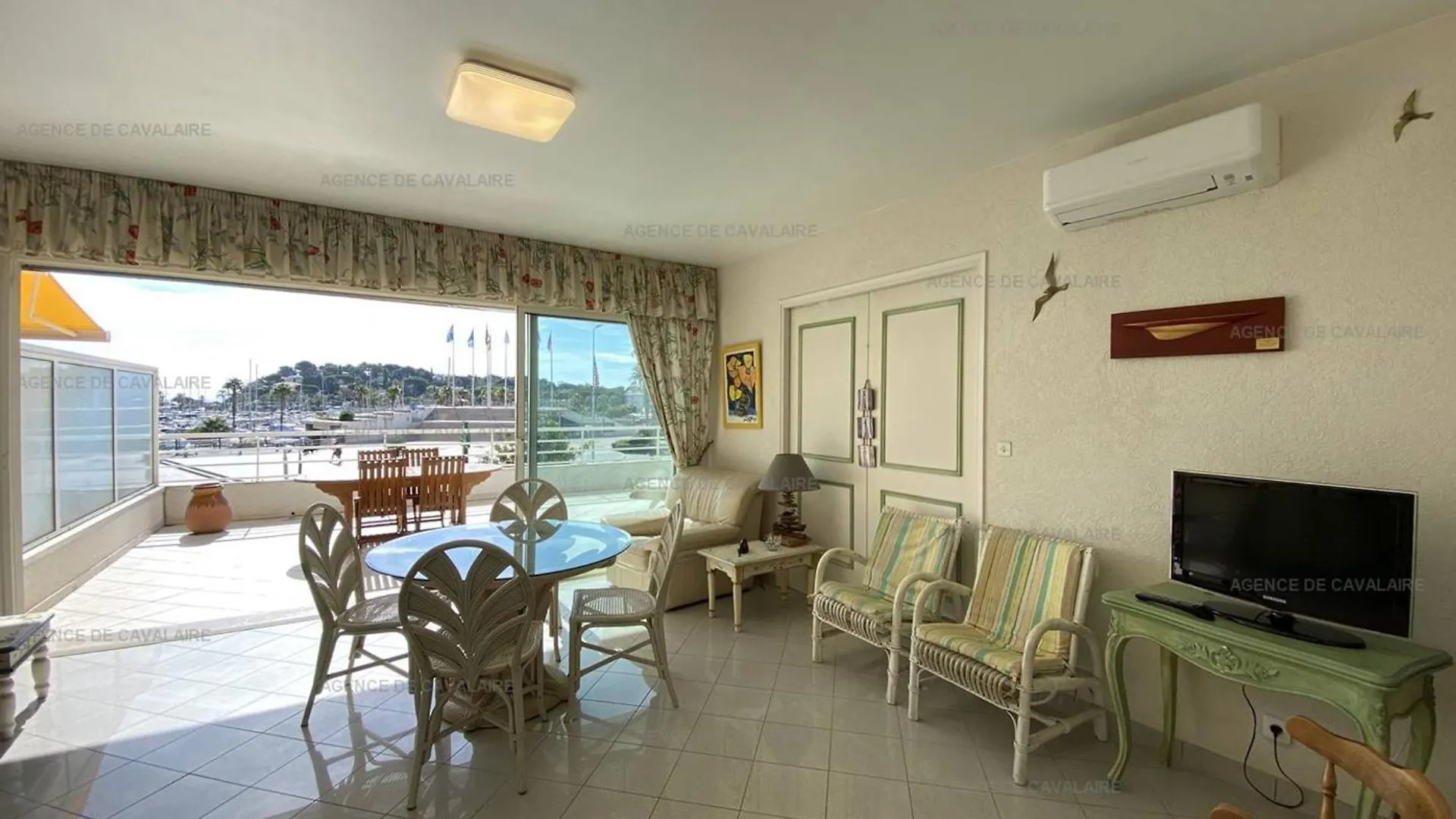 Appartement Climatise Face Mer, Avec Piscine Et Parking, Cavalaire-Sur-Mer - Fr-1-100-320 France