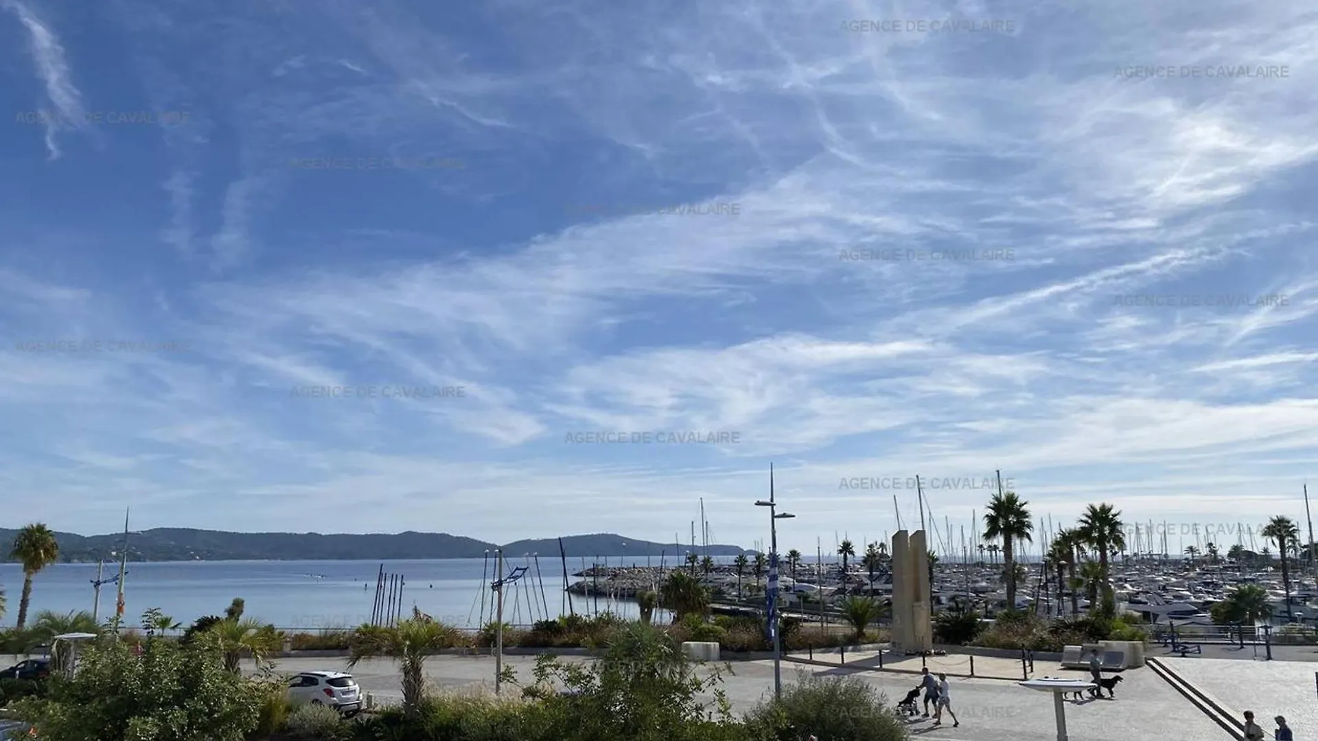 Appartement Climatise Face Mer, Avec Piscine Et Parking, Cavalaire-Sur-Mer - Fr-1-100-320